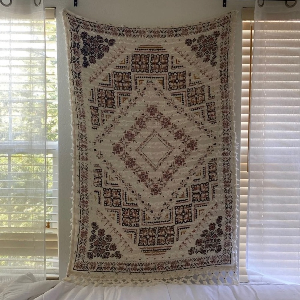 urban outfitters tapestry